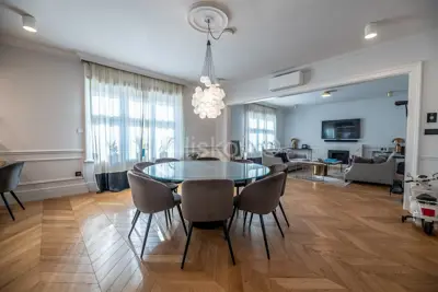 Stan 141 m², Donji grad, blizina Mažuranićevog trga