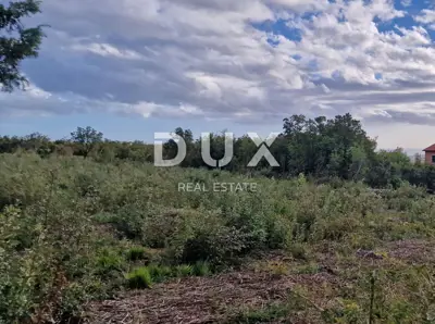 ISTRA, LABIN - Building plot in a fantastic location - 11