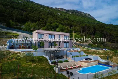 Kuća, Kaštela, 240 m², 1 500 000 € - 13