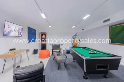Kuća, Kaštela, 240 m², 1 500 000 € - 10