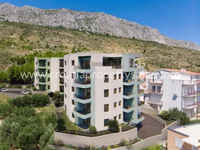 Wohnung in Omiš, Neubau in der Nähe des Strandes - 3