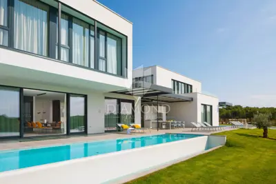 Vila 670 m², Bale - dizajnerska vila s wellnessom