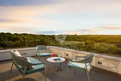 Villa 670 m², Bale - Designervilla mit Wellnessbereich - 2
