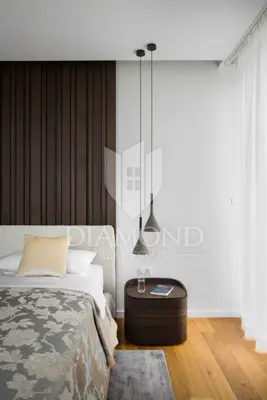 Villa 670 m², Bale - Designervilla mit Wellnessbereich - 11