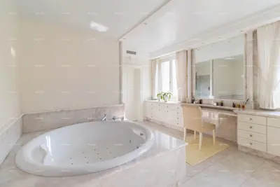 Villa 1 000 m², Crveni Vrh in Umag - erste Reihe zum Meer - 17