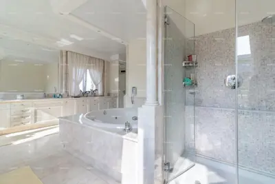Villa 1 000 m², Crveni Vrh in Umag - erste Reihe zum Meer - 19