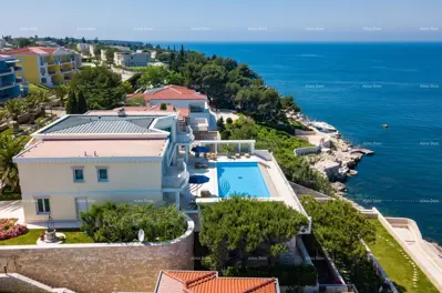 Villa 1 000 m², Crveni Vrh in Umag - erste Reihe zum Meer - 3