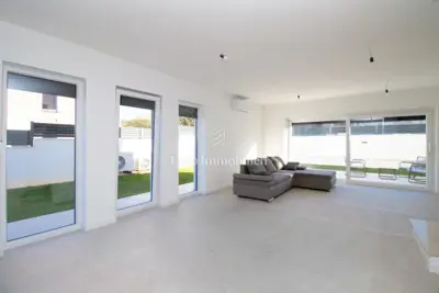Semi-detached house 135 m², Poreč - sea view and terrace - 8