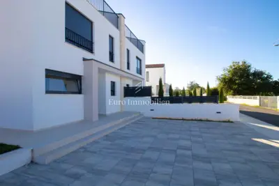 Semi-detached house 135 m², Poreč - sea view and terrace - 18