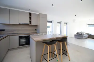Semi-detached house 135 m², Poreč - sea view and terrace - 6