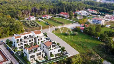 Istra, Poreč, moderna kuća u nizu s bazenom, 126,34 m² - 11