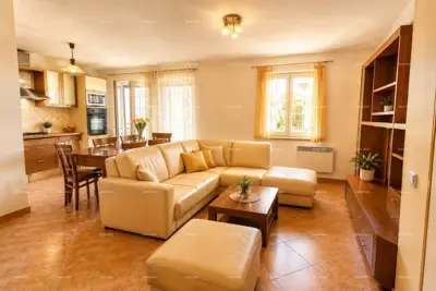Stan 76 m², Rovinj - dvoetažni, 2 spavaće sobe