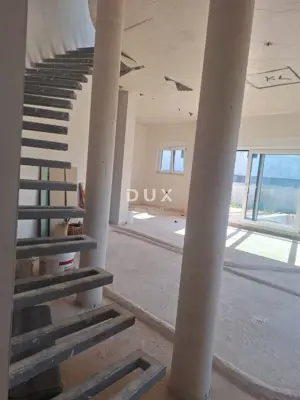House 176 m², Vodice - pool and 65 m² terrace - 12