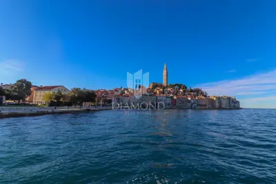 Stan 90 m², Rovinj centar - 2 jedinice, obnovljen - 17
