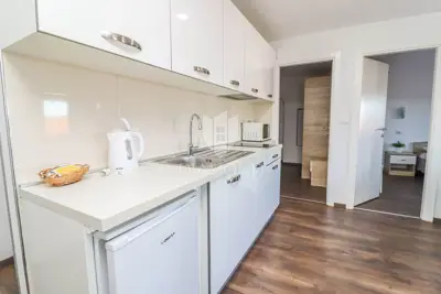 Stan 90 m², Rovinj centar - 2 jedinice, obnovljen - 10