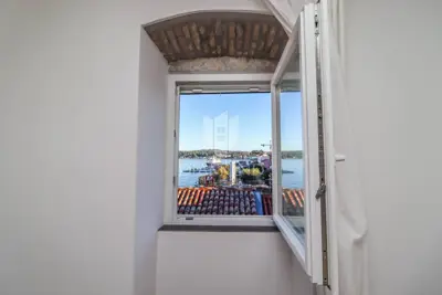 Stan 90 m², Rovinj centar - 2 jedinice, obnovljen - 7