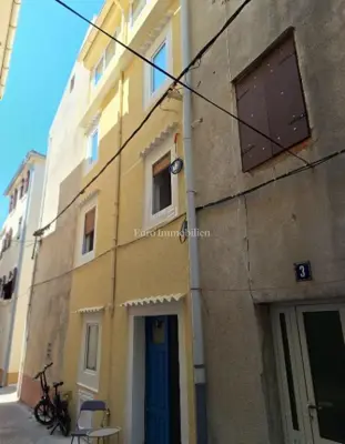 Stan 30 m², Pag - stara jezgra, 400 m od plaže