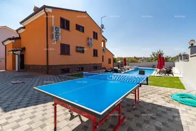 Kuća s bazenom, Pula Centar, blizu centra - 2