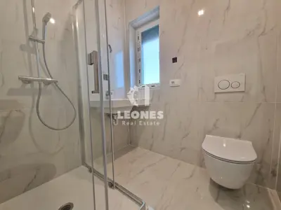 Stan 98 m², Zambratija, 300 m od mora i krovna terasa - 11