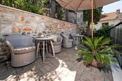 Villa 220 m², Rovinj - private garden and proximity to the sea - 4