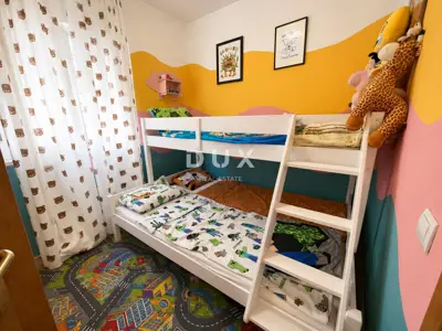 Stan 58 m², Rovinj - vrt i natkrivena terasa - 12