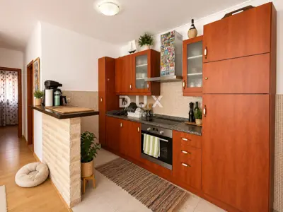 Stan 58 m², Rovinj - vrt i natkrivena terasa - 8