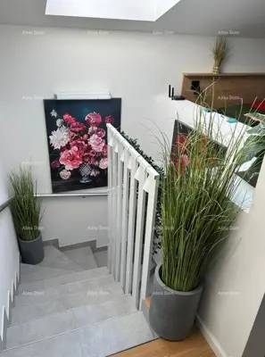 Kuća 150 m², Poreč - blizu centra, bazen i dvorište - 12