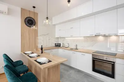 Trstenik Split, najam, 1 soba, parking - 2
