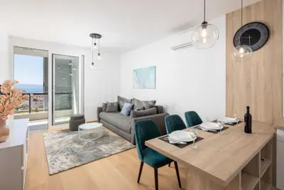 Trstenik Split, najam, 1 soba, parking - 4