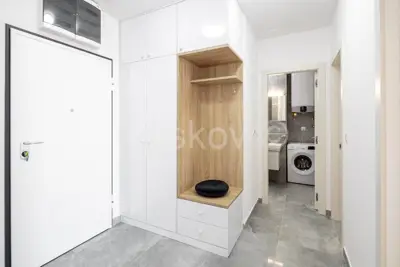 Trstenik Split, najam, 1 soba, parking - 7