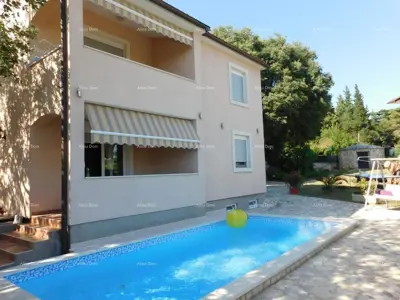 Villa in Pula, Zentrum, Pool und Nähe des Amphitheaters