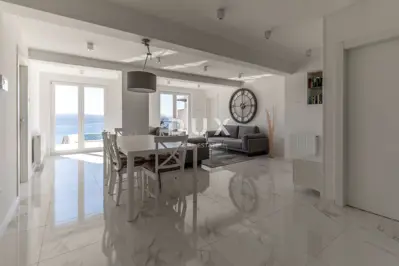 House for sale in Crikvenica, 352 m² - 2