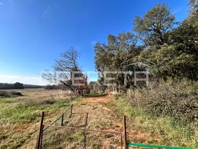 Građevinsko zemljište 633 m², Valtura - mirna stancija - 3