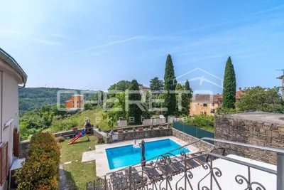 Steinhaus, Oprtalj - Pool und Blick auf die Mirna - 22