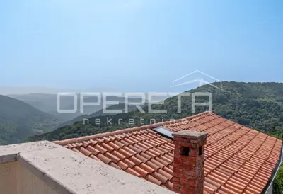 Steinhaus, Oprtalj - Pool und Blick auf die Mirna - 21