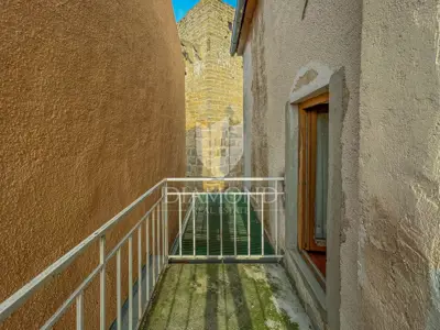 Kuća 130 m², centar Buja - starogradska jezgra - 9
