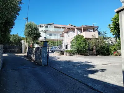 Apartment complex, Slatine on Čiovo - 50 m from the sea and beach - 3