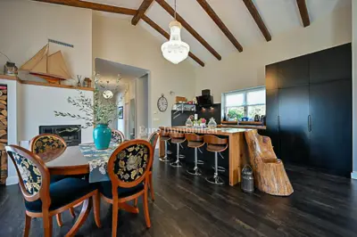 Vila 150 m², Grožnjan - panoramski pogled na prirodu - 10