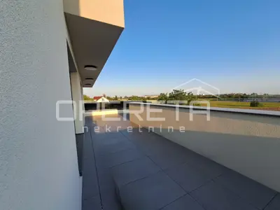 Penthouse 154 m² | 4 bedrooms | double garage | terrace 40 m² | new build | - 4