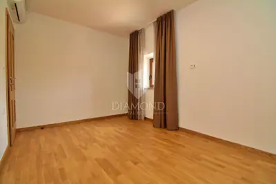 Haus 66 m², Barban - authentisch und klimatisiert - 14