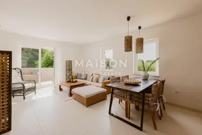 Apartment 83 m², Nerezine, 300 m from the sea and beaches