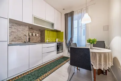 Apartment 40 m², Pantovčak near British Square, newly renovated