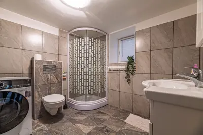 Apartment 40 m², Pantovčak near British Square, newly renovated - 8