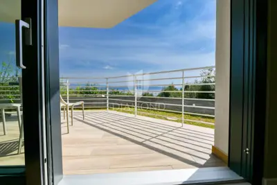 Opatija, oprić - moderan stan s pogledom na more i vlastitim vrtom - 2