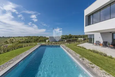 Haus zum Kauf in Novigrad, 215 m² - 3