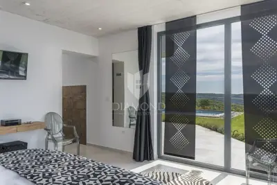 Haus zum Kauf in Novigrad, 215 m² - 20