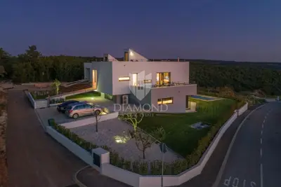Haus zum Kauf in Novigrad, 215 m² - 7