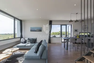 Haus zum Kauf in Novigrad, 215 m² - 8