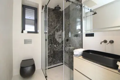 Apartman u Krku, centar i pogled na more - 6