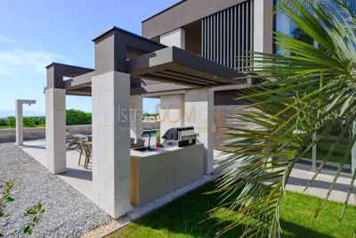 Vila u Krnici, grijani bazen 60 m² i pogled na more - 8